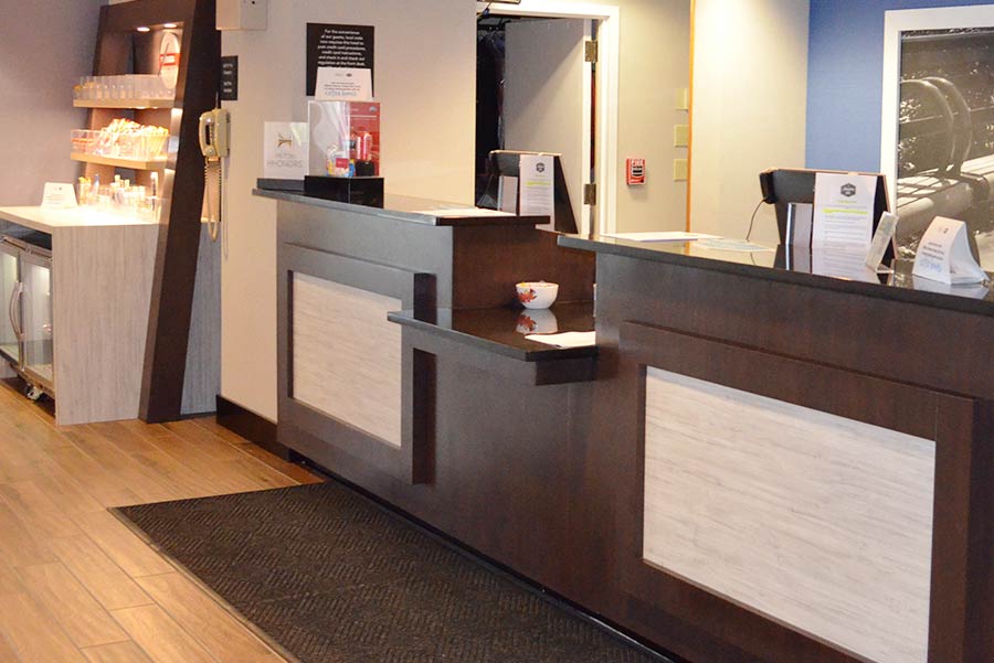 Hampton Inn lobby desk